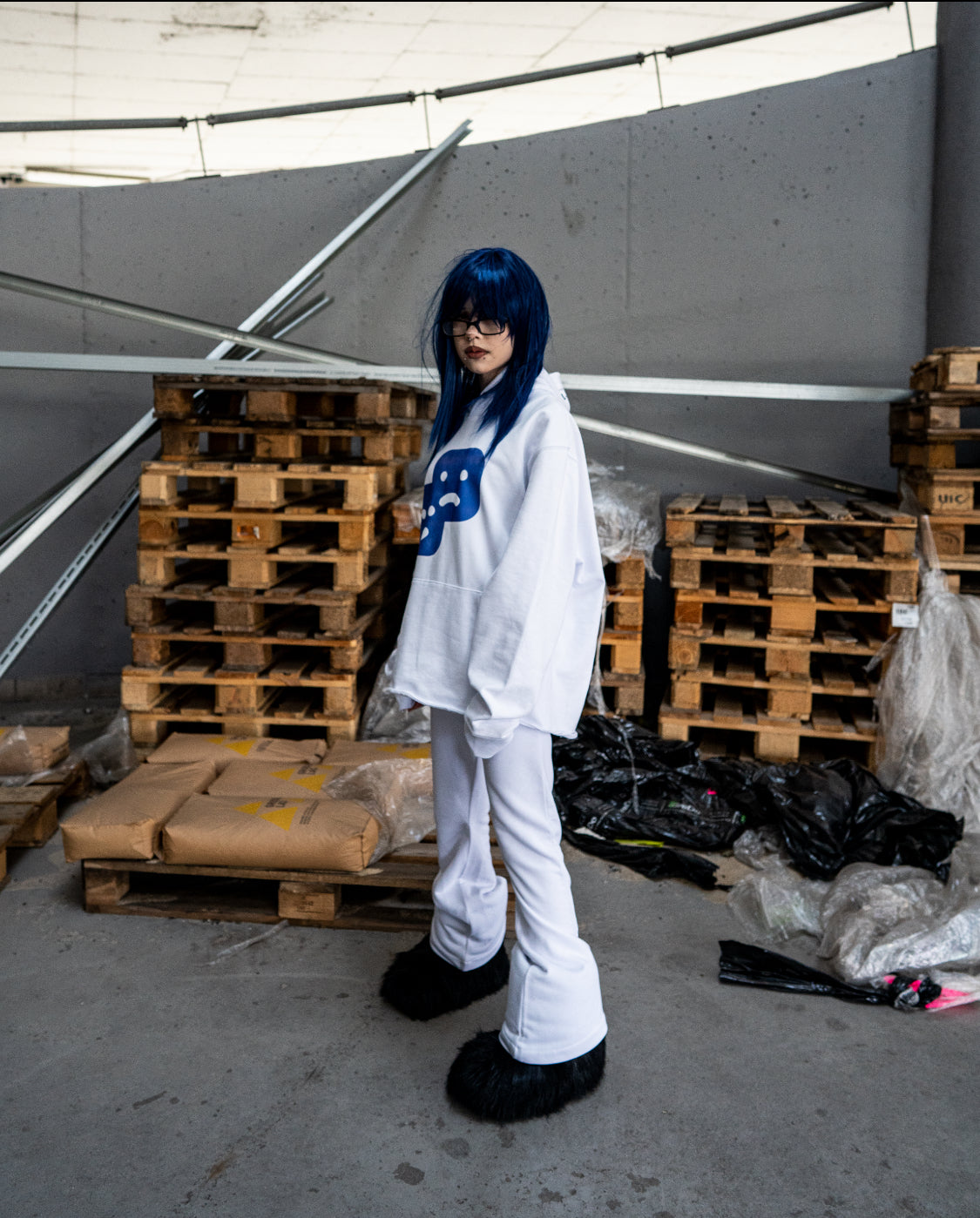 STATE SWEATS - ABYSS